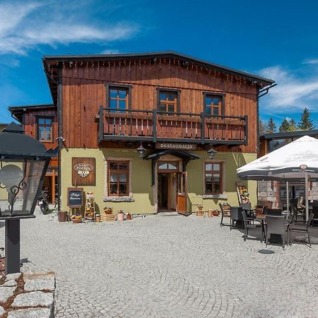 Gosciniec Pod Lipa Acomodação com café da manhã Szklarska Poręba Exterior foto