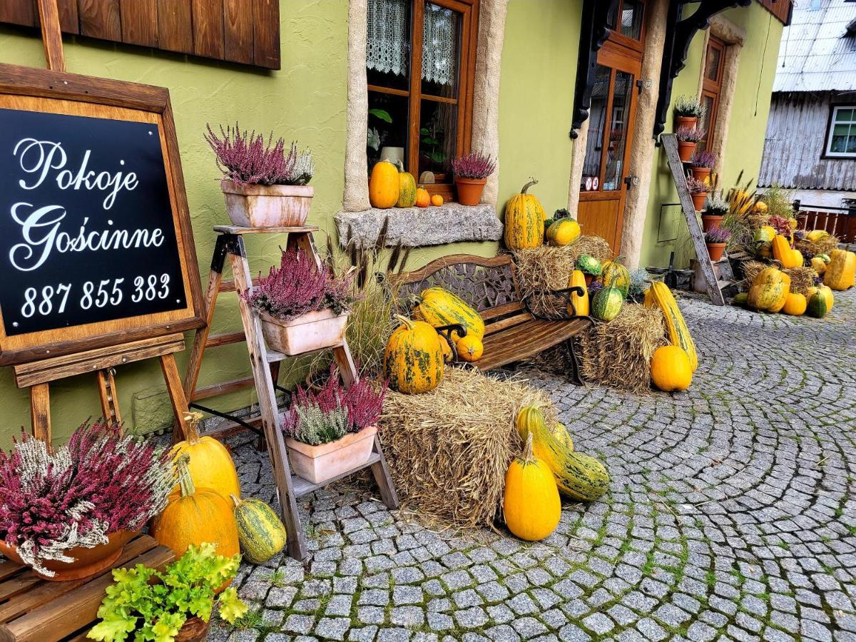 Gosciniec Pod Lipa Acomodação com café da manhã Szklarska Poręba Exterior foto